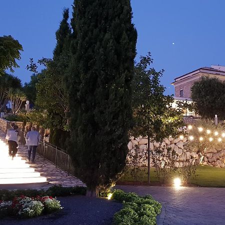 Hotel Villa Flora Relais Caltanissetta Buitenkant foto