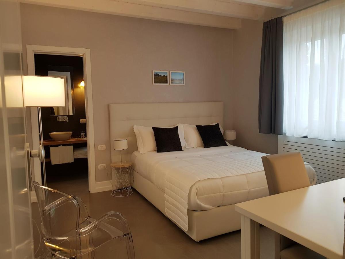 Hotel Villa Flora Relais Caltanissetta Buitenkant foto