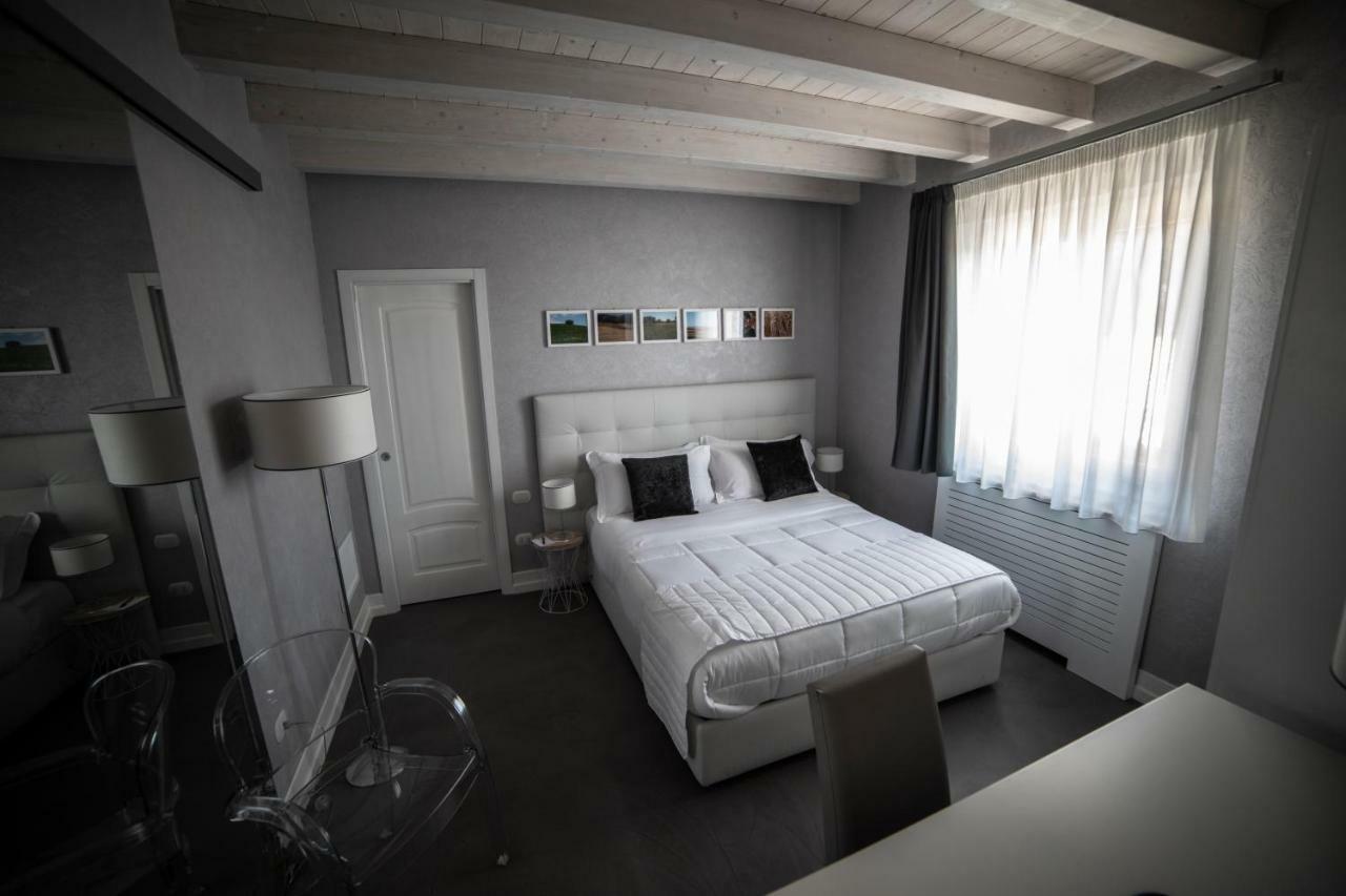 Hotel Villa Flora Relais Caltanissetta Buitenkant foto